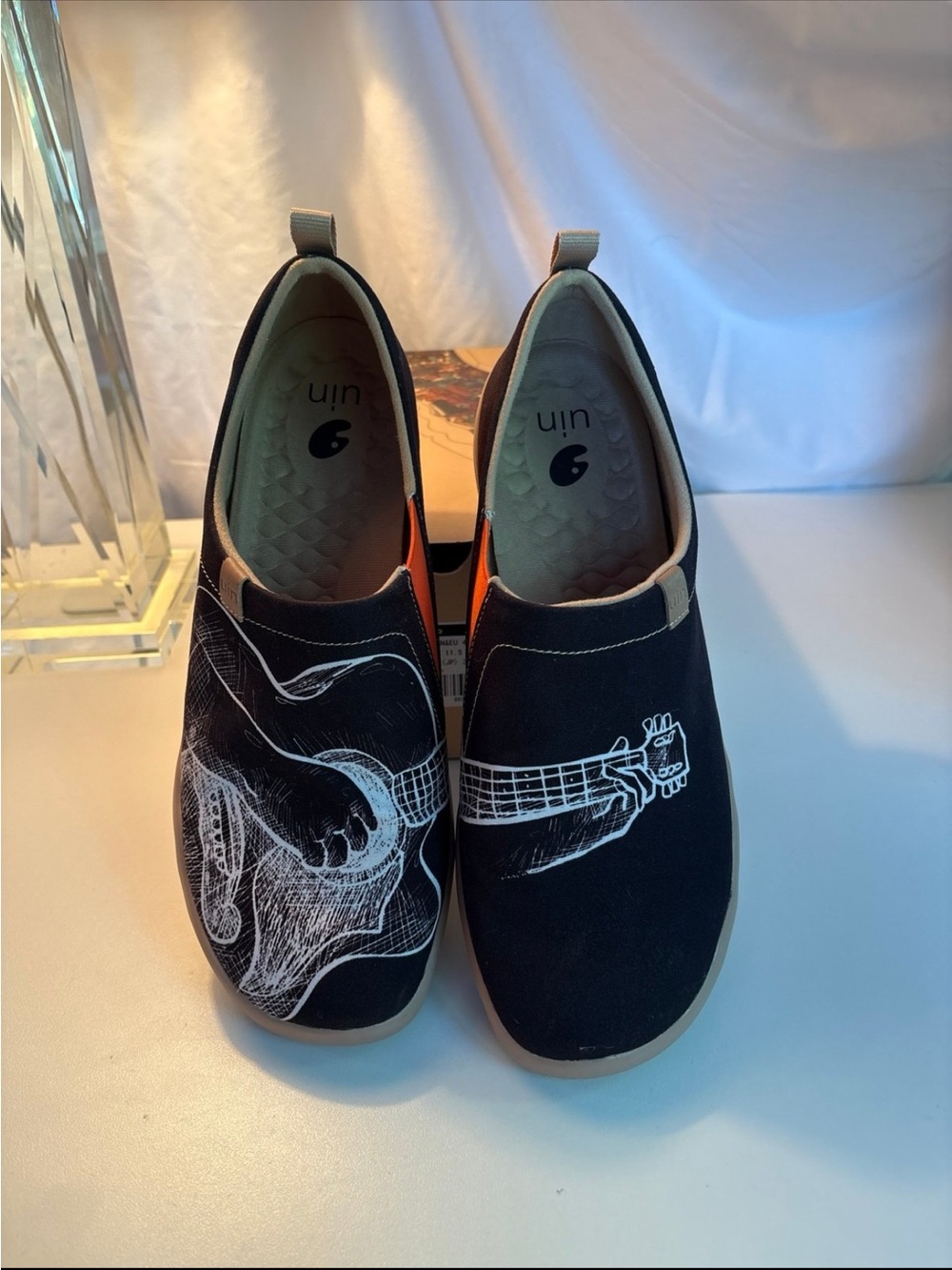 UIN Black Slip-On Shoes with White Guitar Sketch